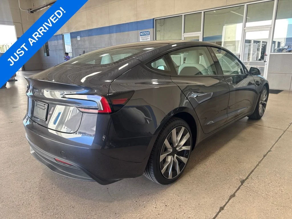 Used 2025 Stealth Gray Tesla Long Range image 3