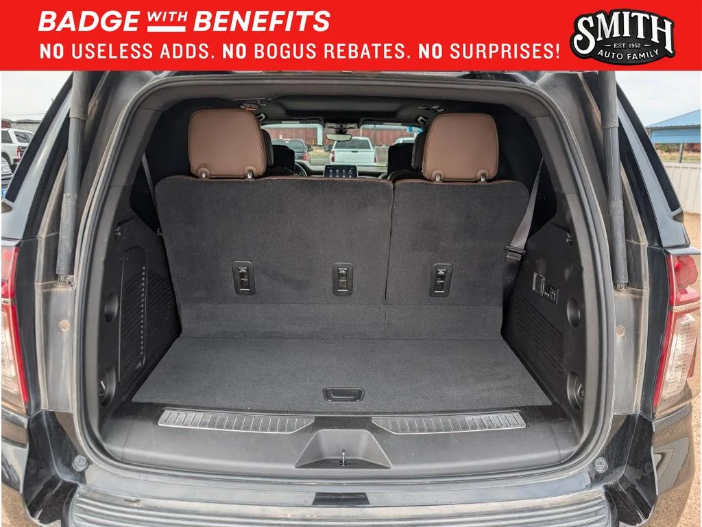 Used 2021 Black Chevrolet High Country image 6