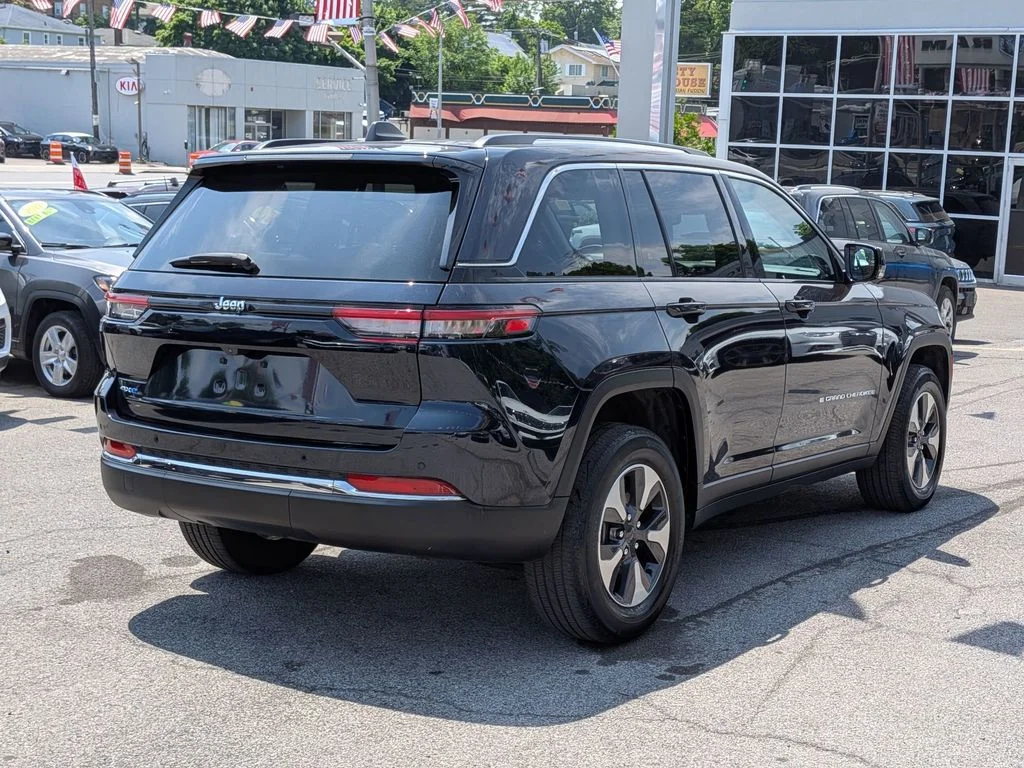 Used 2023 Black Jeep 4xe image 6