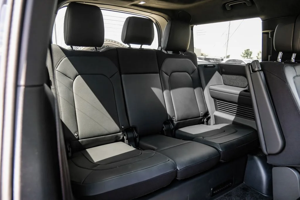 2025 Land Rover Defender V8 - Photo 48