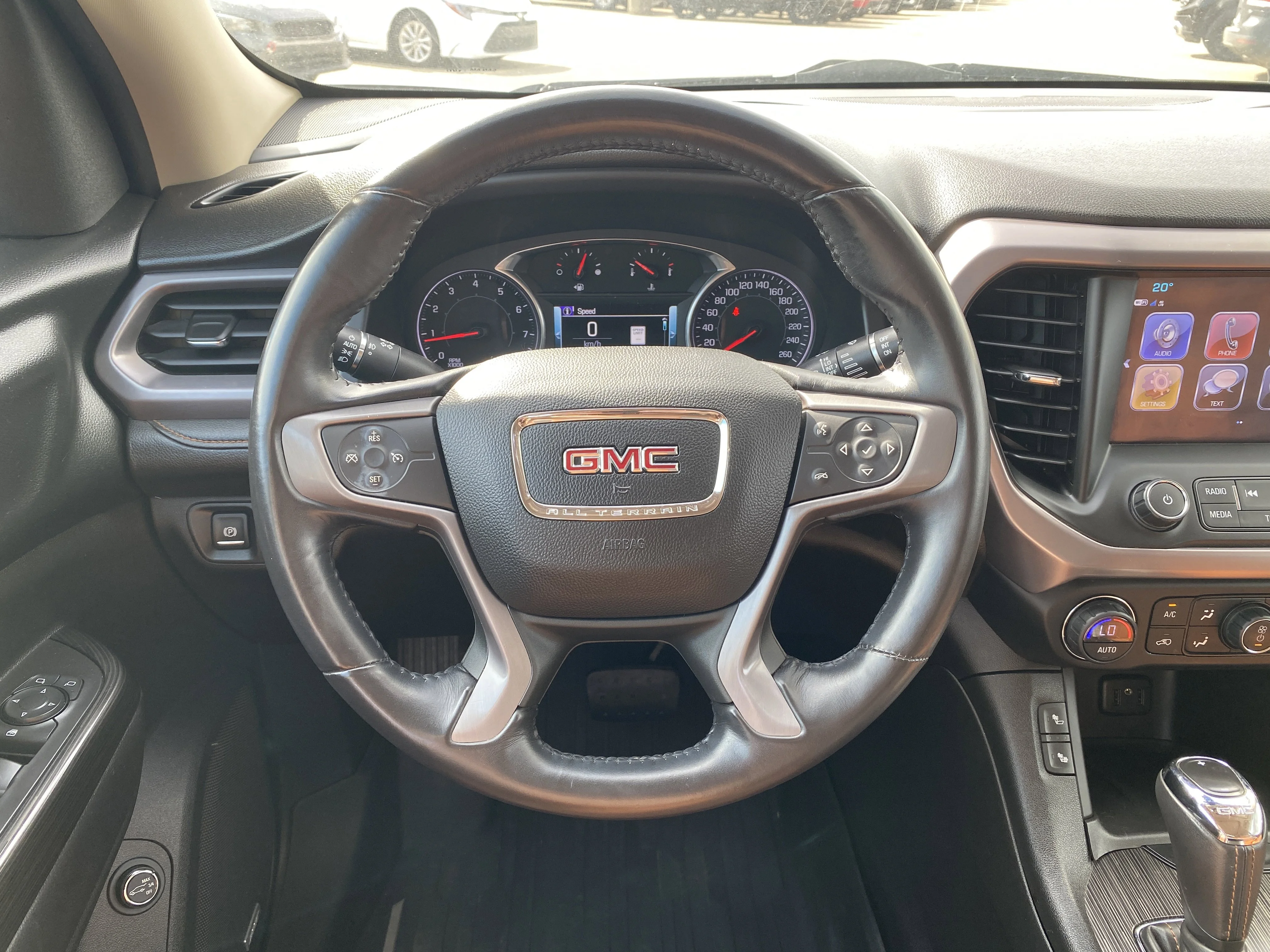 Used 2018 Gray GMC SLT-1 AWD * ALL TERRAIN * DUAL CLIMATE ZONES * image 11