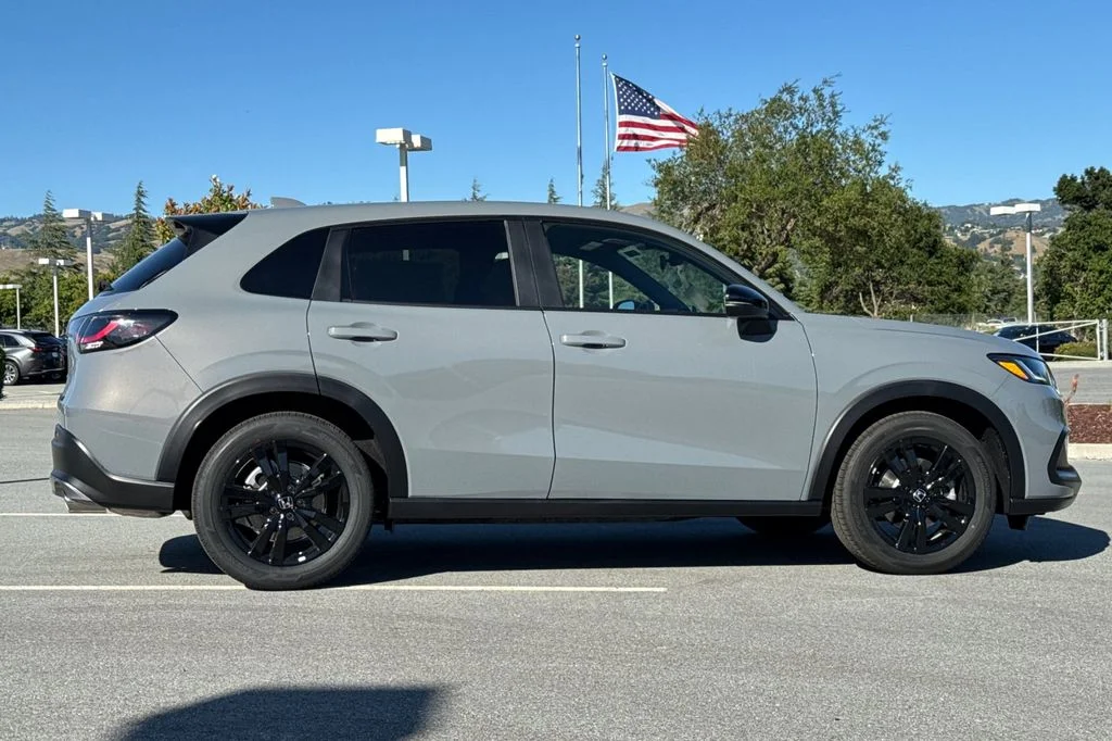 New 2027 Urban Gray Pearl Honda Sport image 2