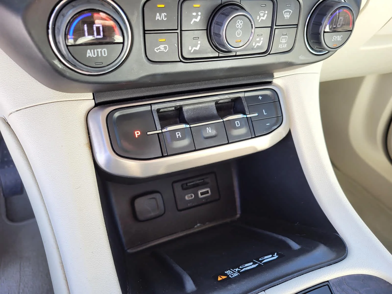 Used 2023 Summit White GMC Denali image 24