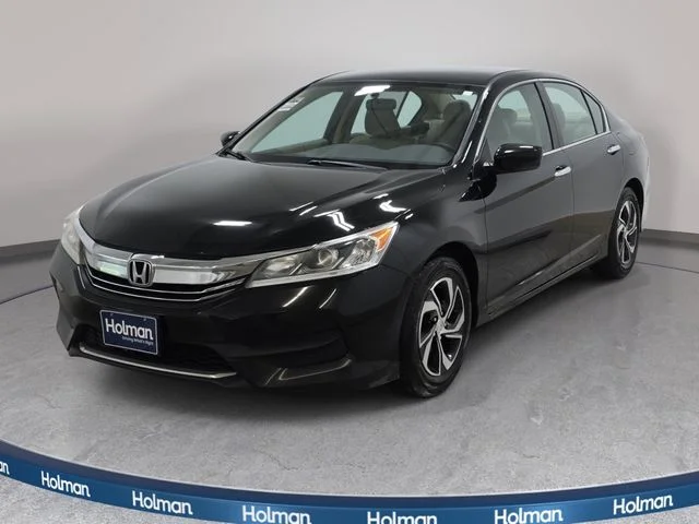 Used 2017  Honda LX image 1