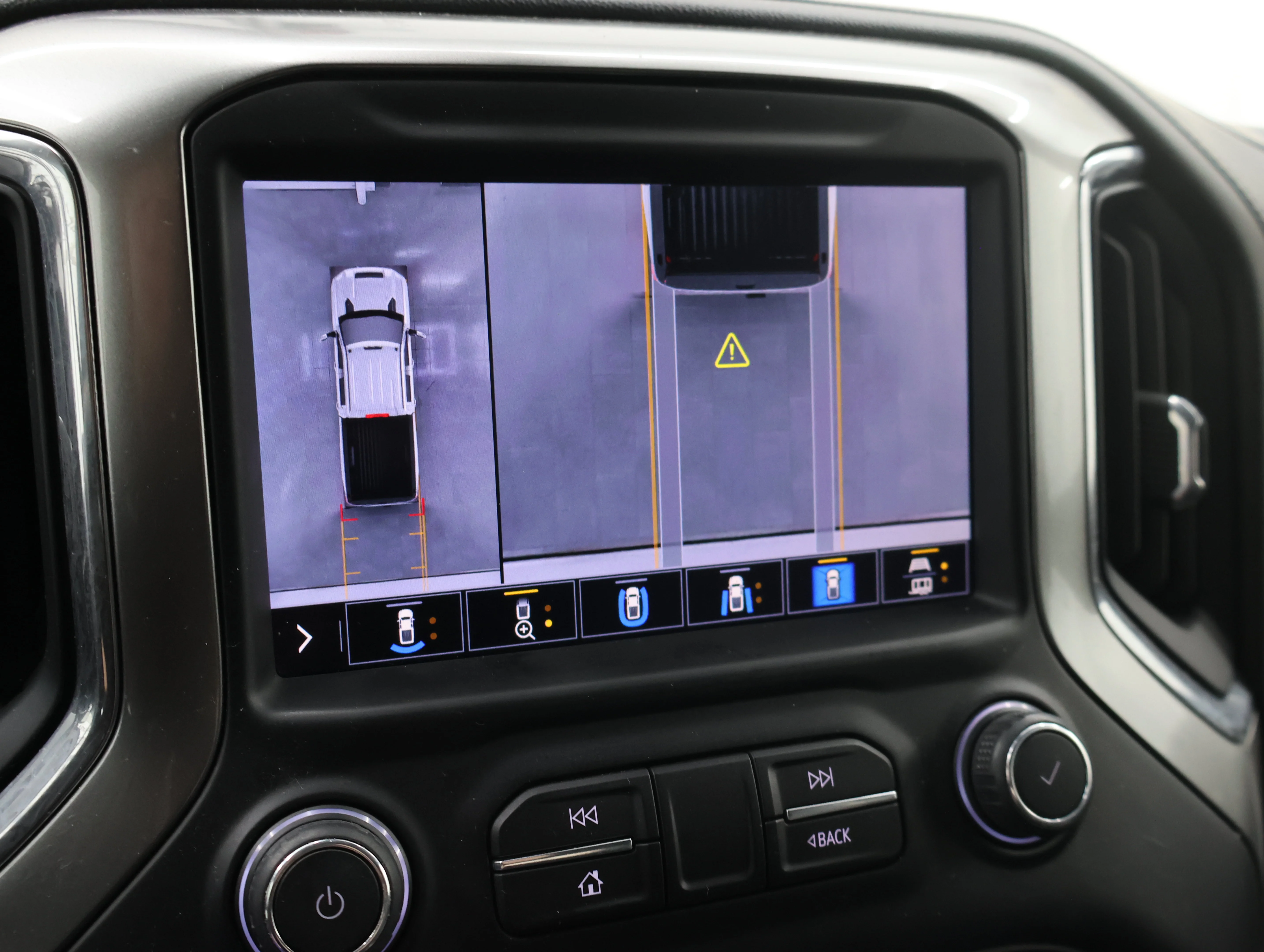 Used 2020 Black Chevrolet LTZ image 18