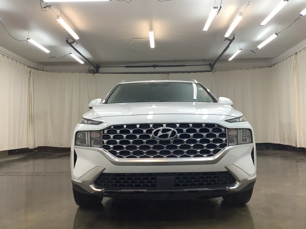 Used 2022 Quartz White Hyundai SEL image 11