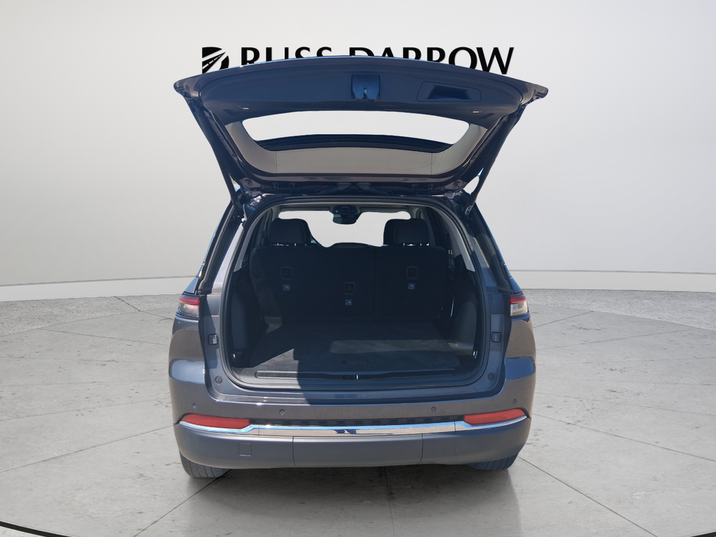 Used 2022 Gray Jeep Limited image 29