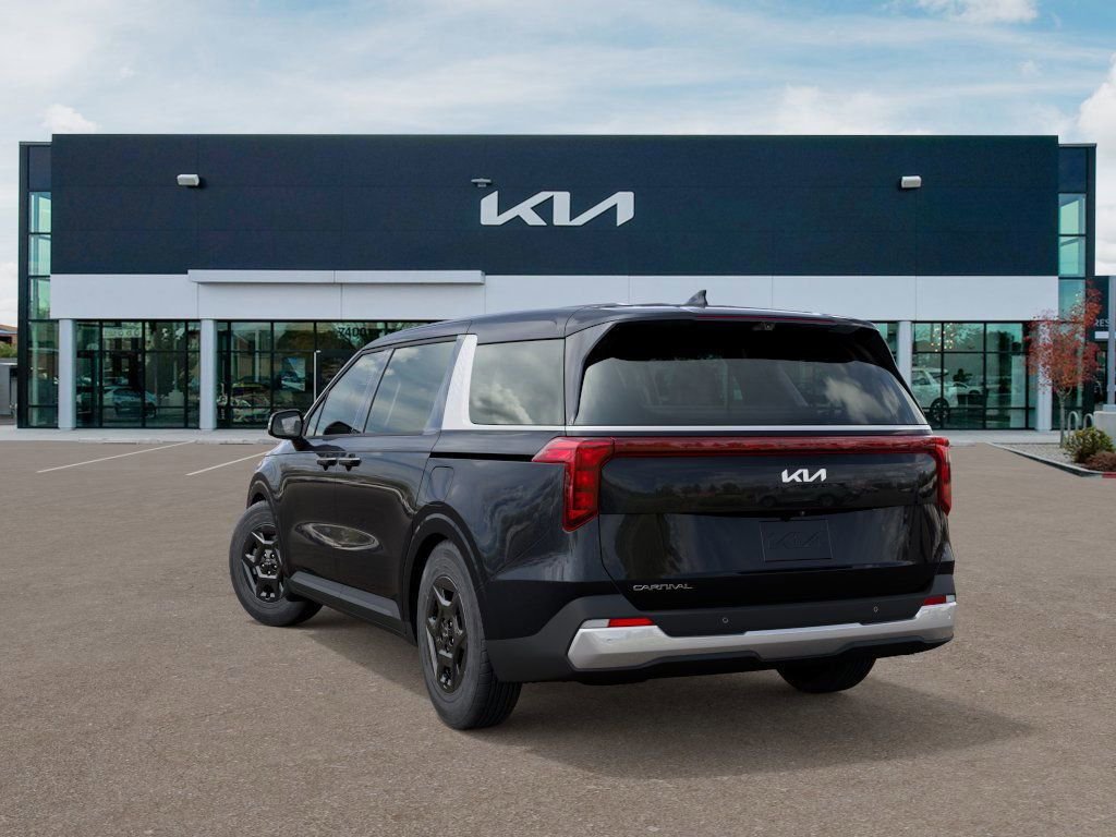 Used 2026 Gray Kia LXS image 4