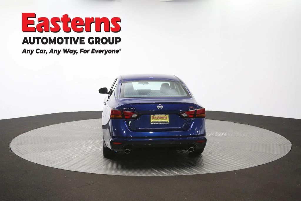 Used 2024 Blue Nissan 2.5 SR image 38