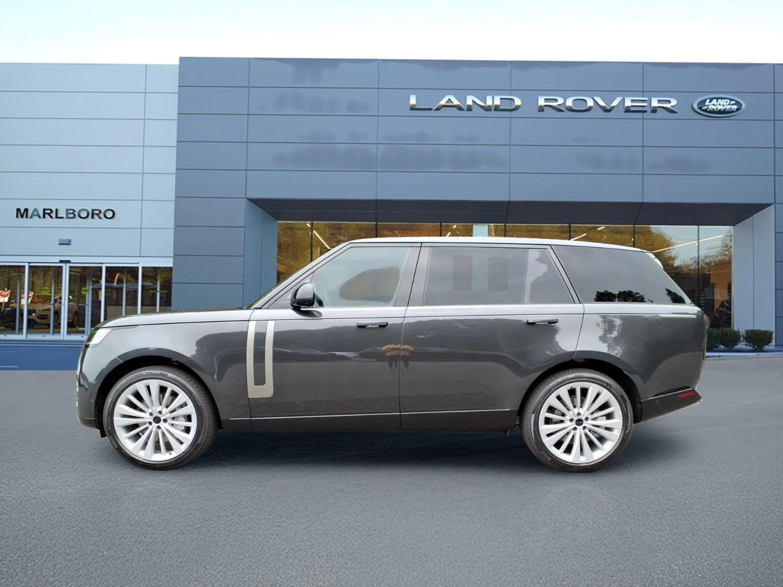 New 2026 Gray Land Rover SE LWB image 6