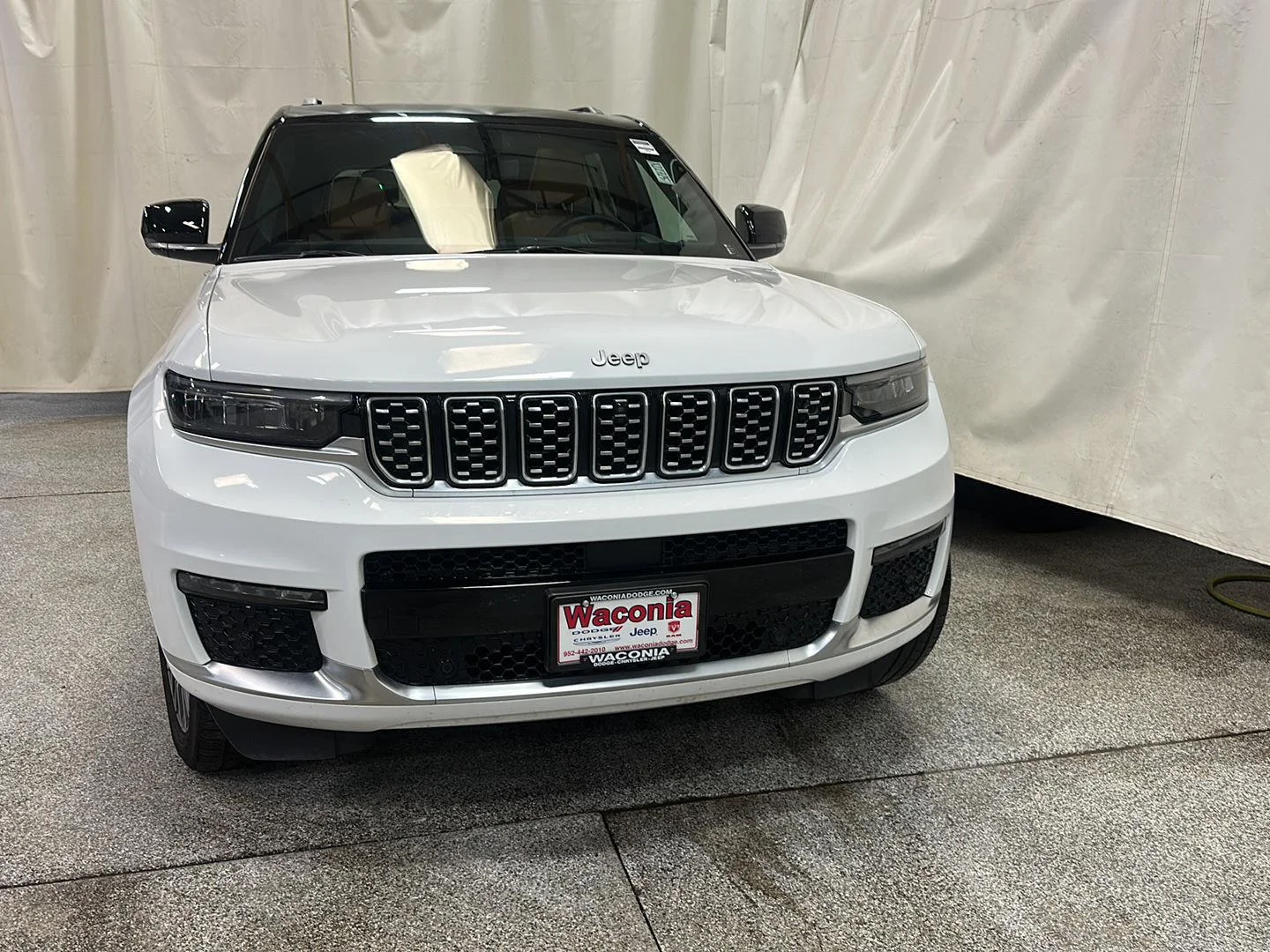 Used 2023 Bright White Clearcoat Jeep Summit Reserve image 8