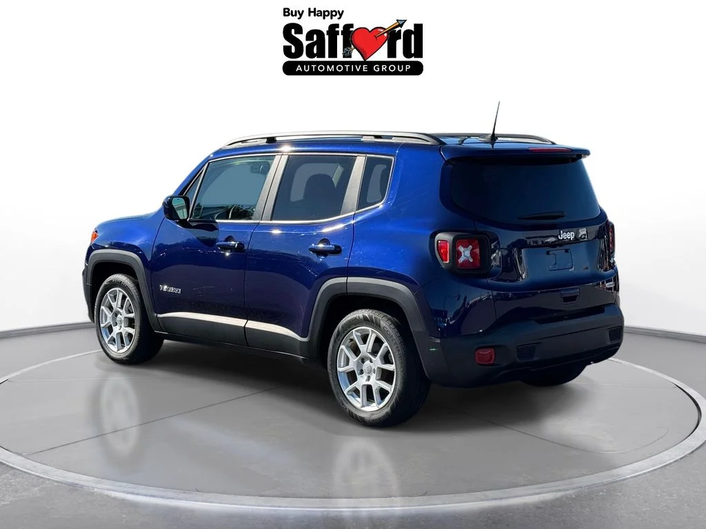 Used 2019 Blue Jeep Latitude image 5
