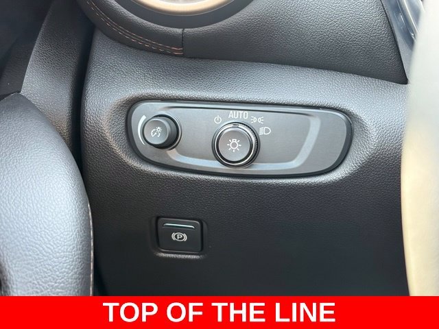 Used 2024 Brown Chevrolet Premier image 19