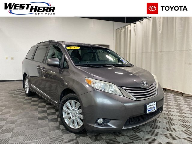 2017 Toyota Sienna XLE
