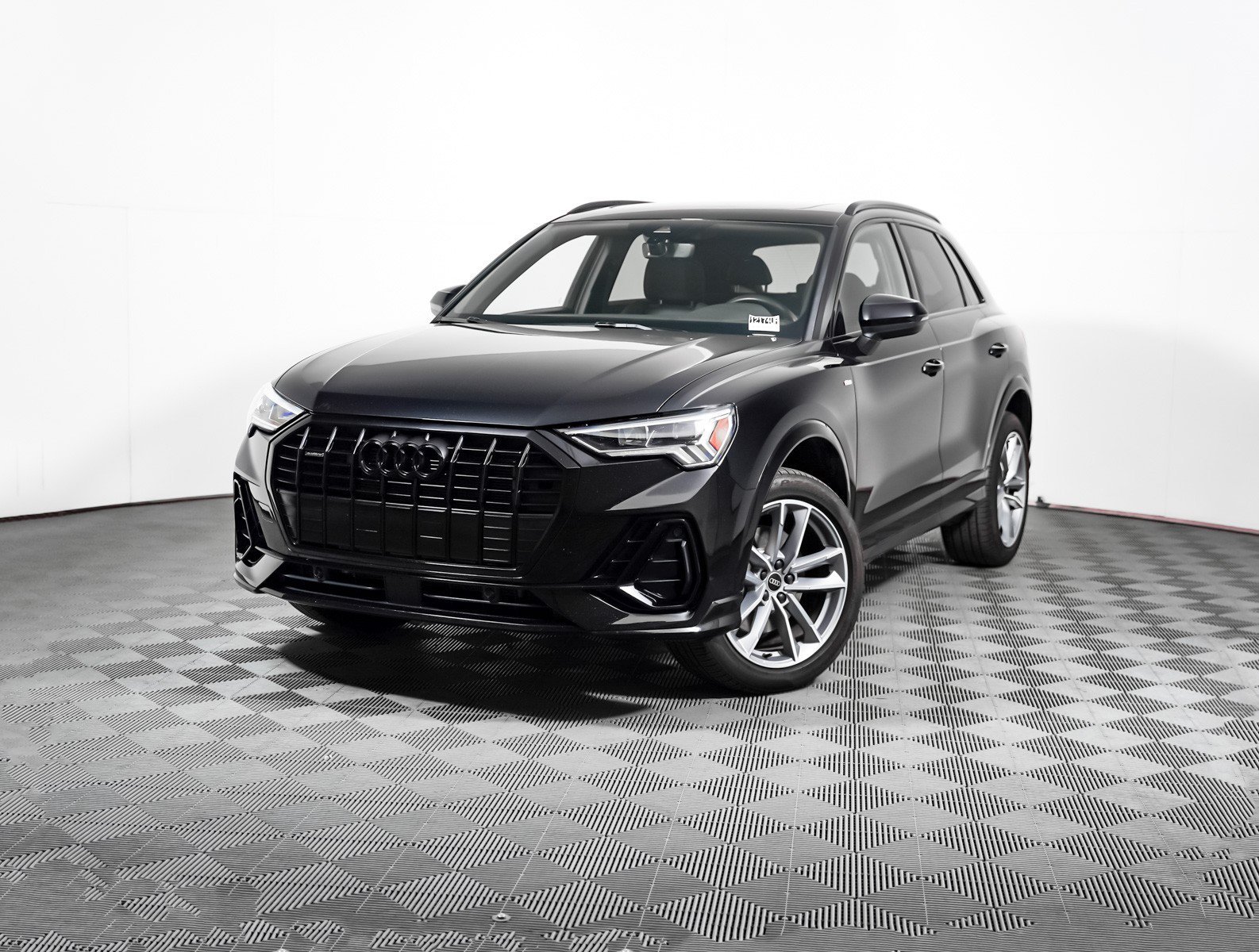 2024 Audi Q3