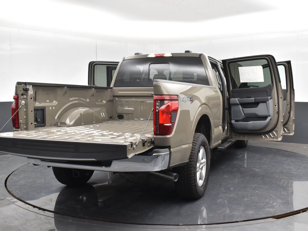 New 2026 Marsh Gray Ford XLT image 35