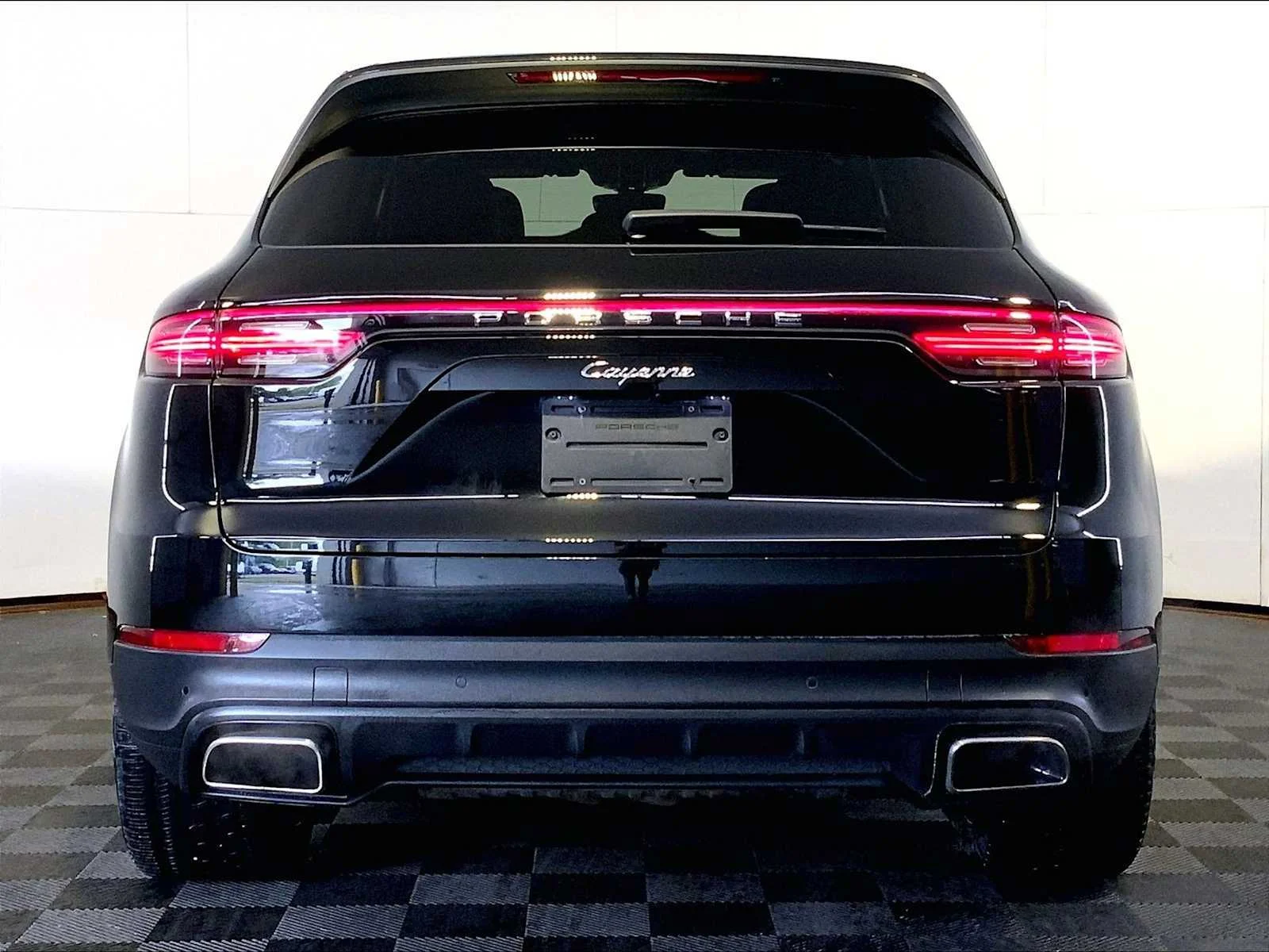 Certified Used 2023 Chromite Black Metallic Porsche  image 6