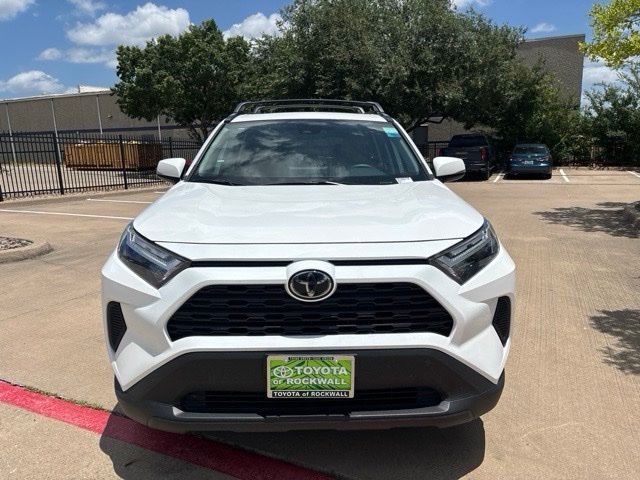 Used 2025 White Toyota XLE image 2