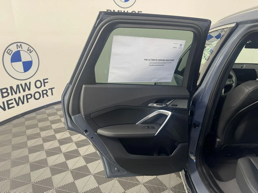 New 2027  BMW xDrive28i image 17