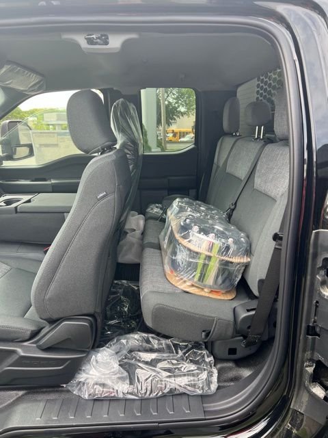 New 2026 Agate Black Metallic Ford F-550® XLT image 26