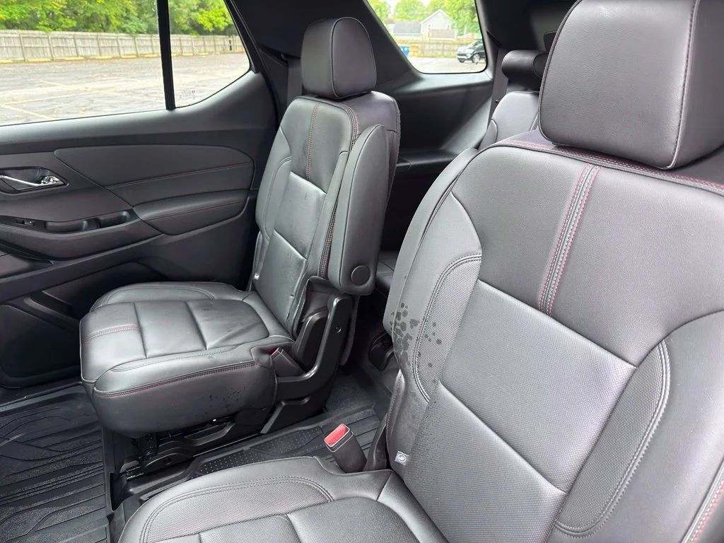 Used 2023 Red Chevrolet RS image 30