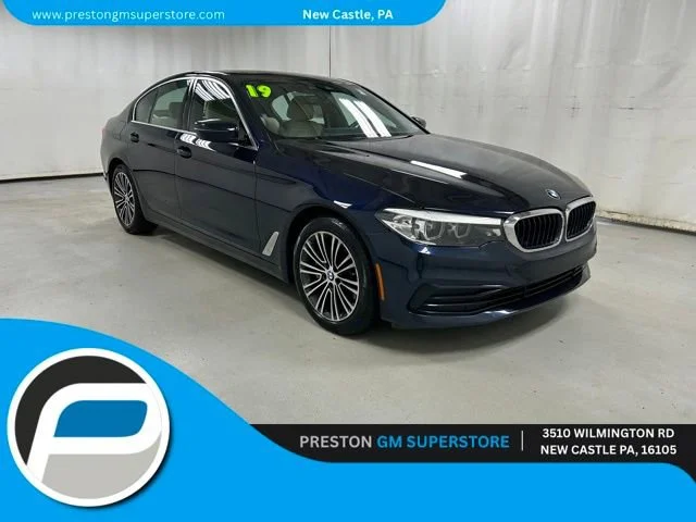 2019 BMW 5 Series 530i xDrive Sedan's photo