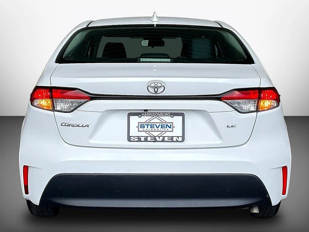 Used 2024 Ice Toyota LE image 5