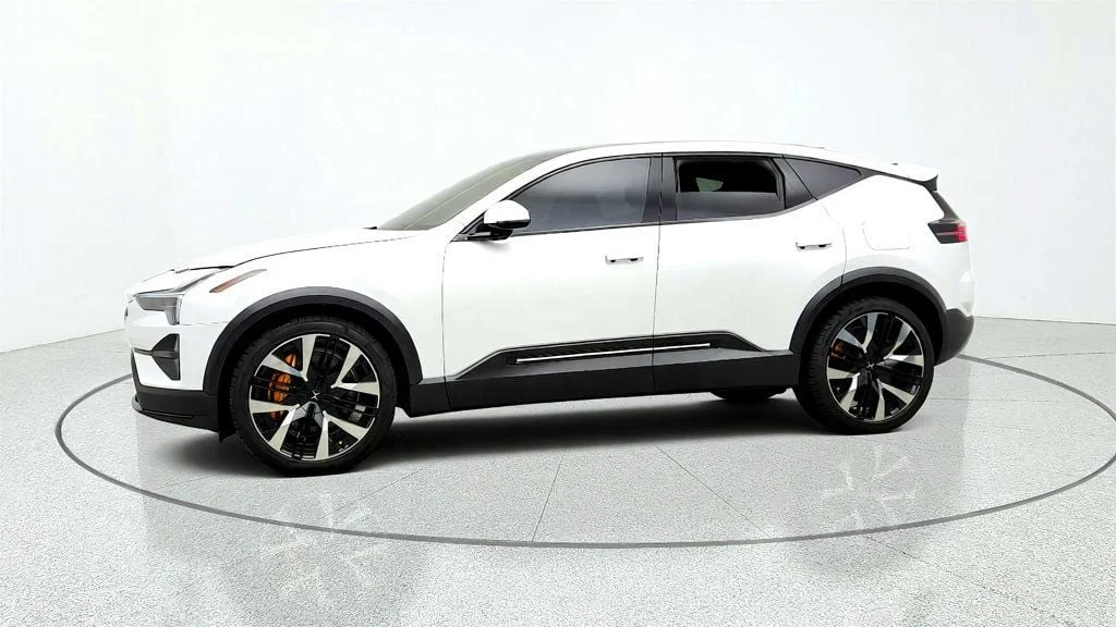 Used 2025 Snow Polestar Long Range Dual Motor w/ Performance Pack & Nappa Leather image 8