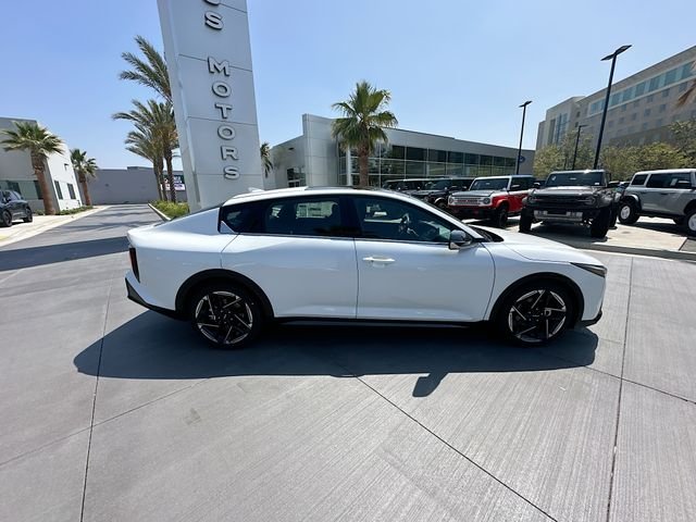 New 2026 Snow White Pearl Kia GT-Line image 8