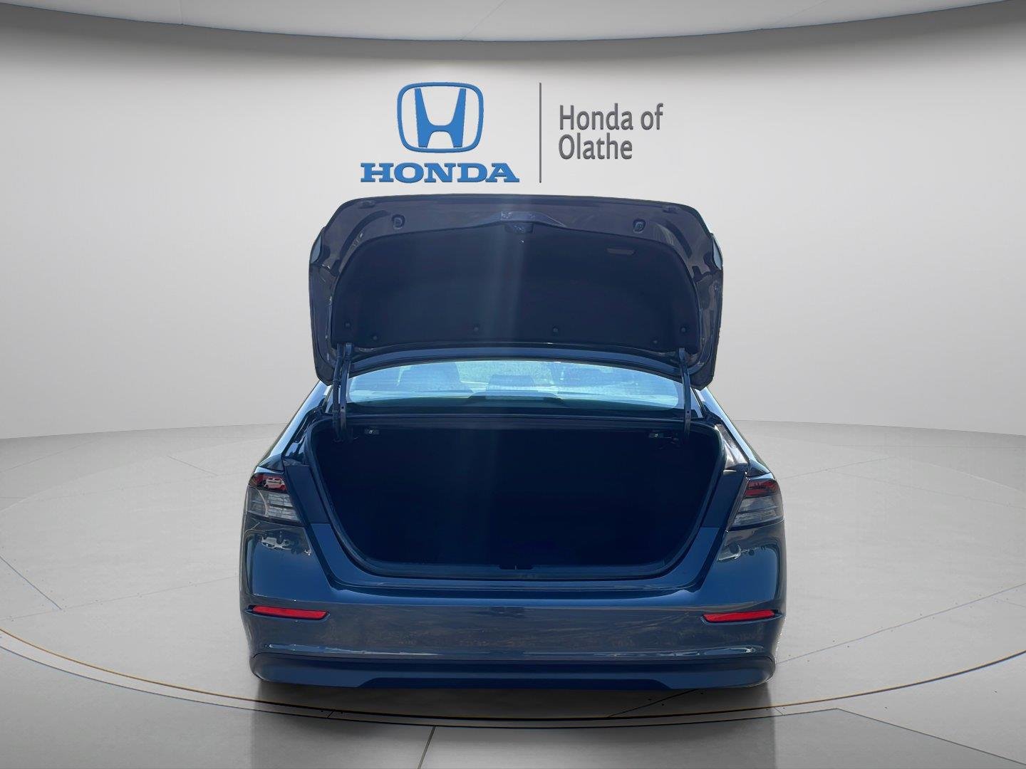 Certified Used 2024 Meteorite Gray Metallic Honda EX image 24