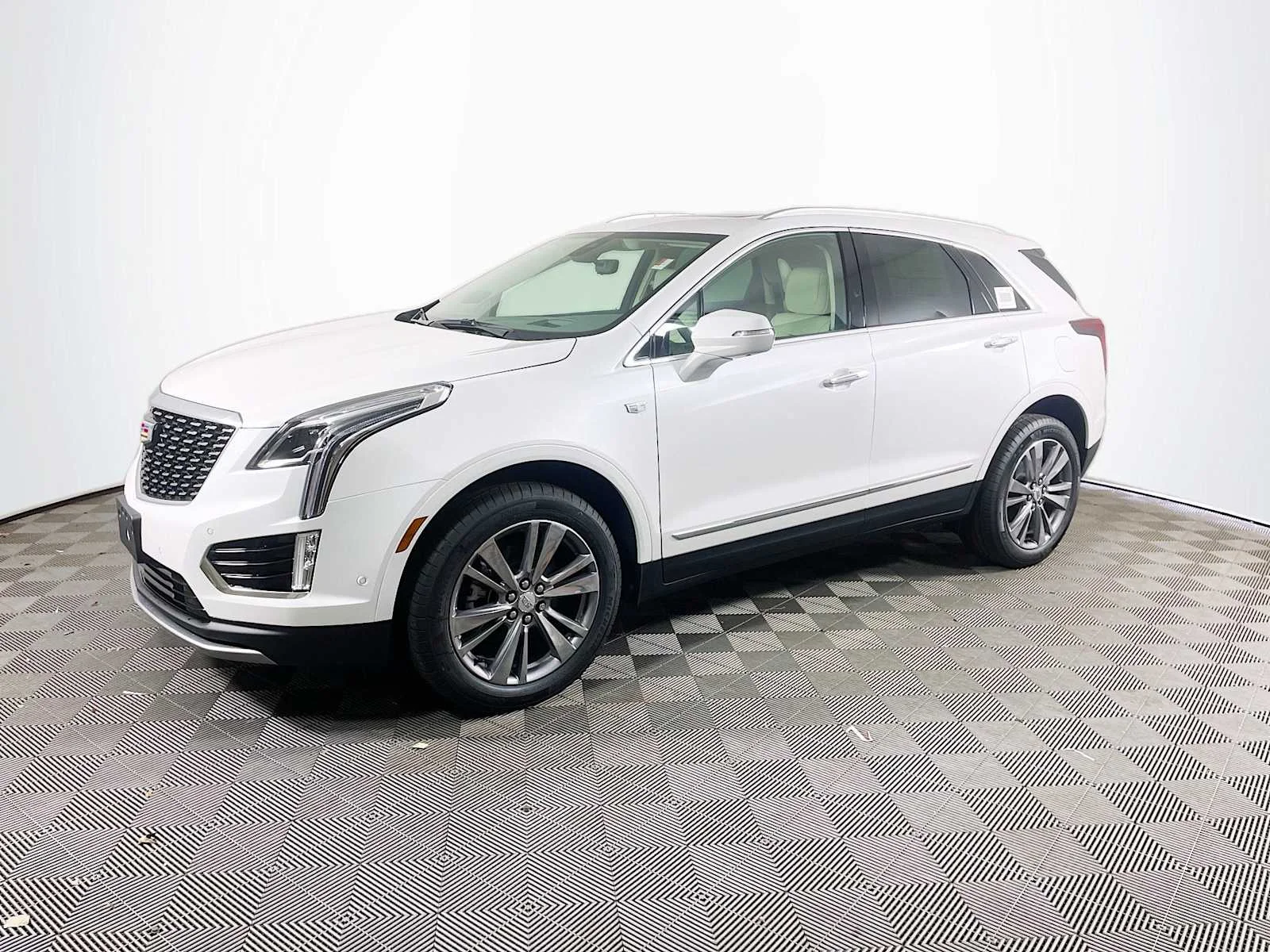 2026 Cadillac XT5 FWD Premium Luxury's photo