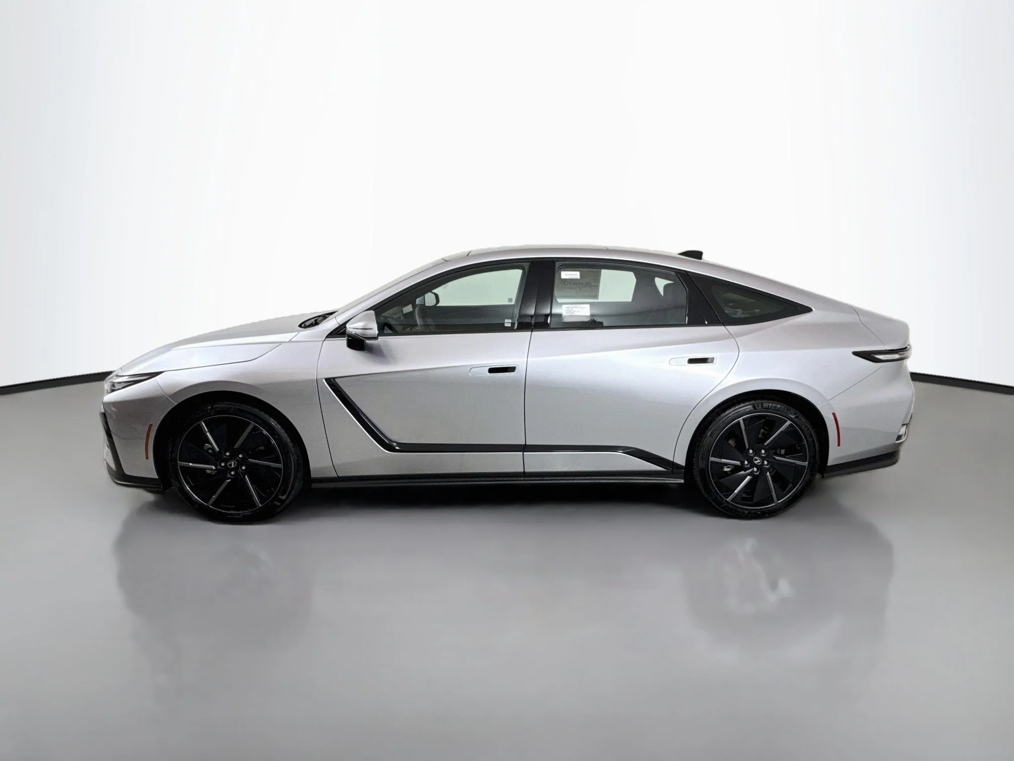 New 2026 Iridium Lexus ES 500e PREMIUM AWD image 4