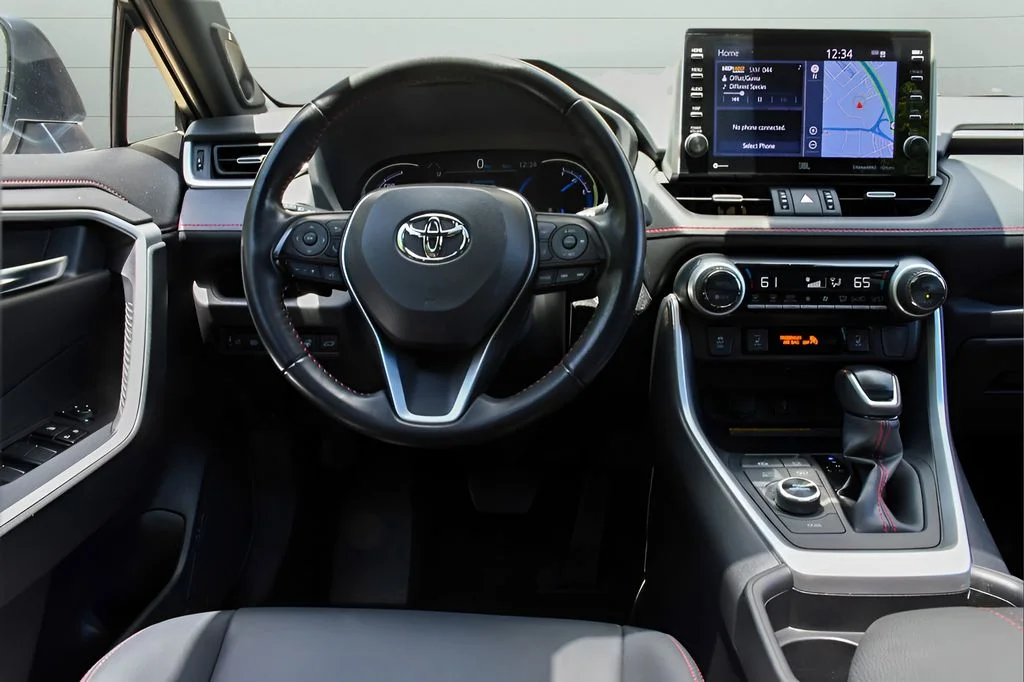 2021 Toyota RAV4 XSE - Photo 21