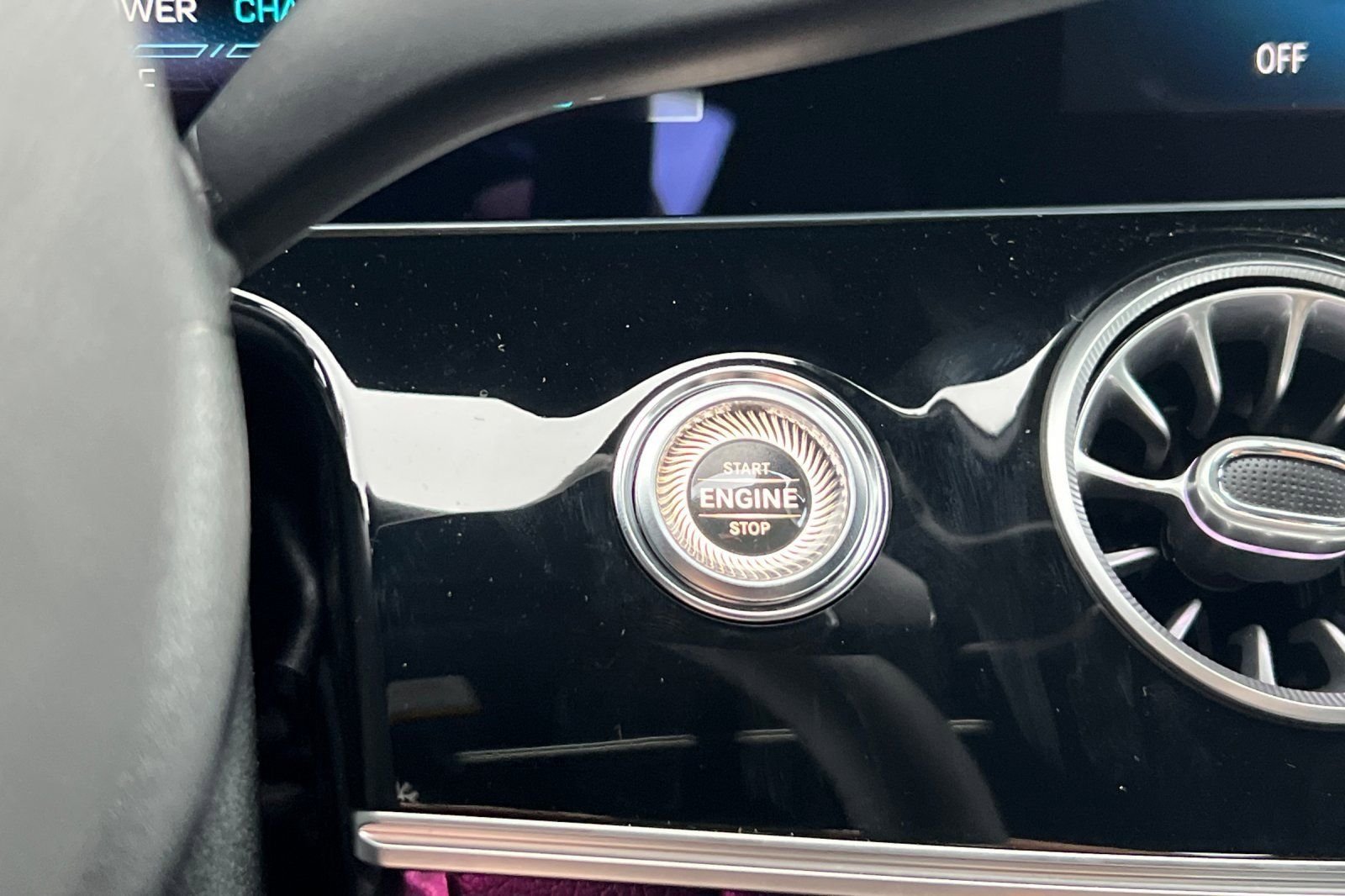 New 2026 Cirrus Silver Metallic Mercedes-Benz Base image 25