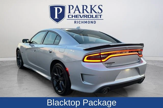 Used 2022  Dodge R/T image 5