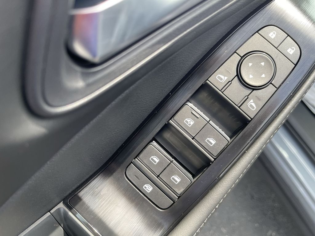 New 2026 Boulder Gray Pearl Nissan SV image 17
