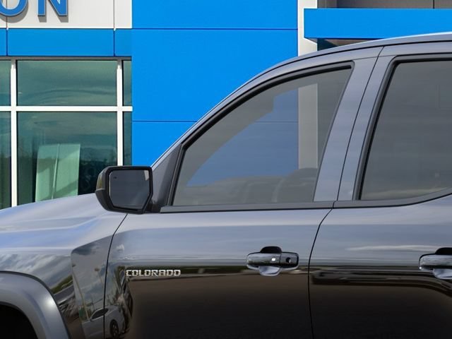 2026 Chevrolet Colorado ZR2 - Photo 15