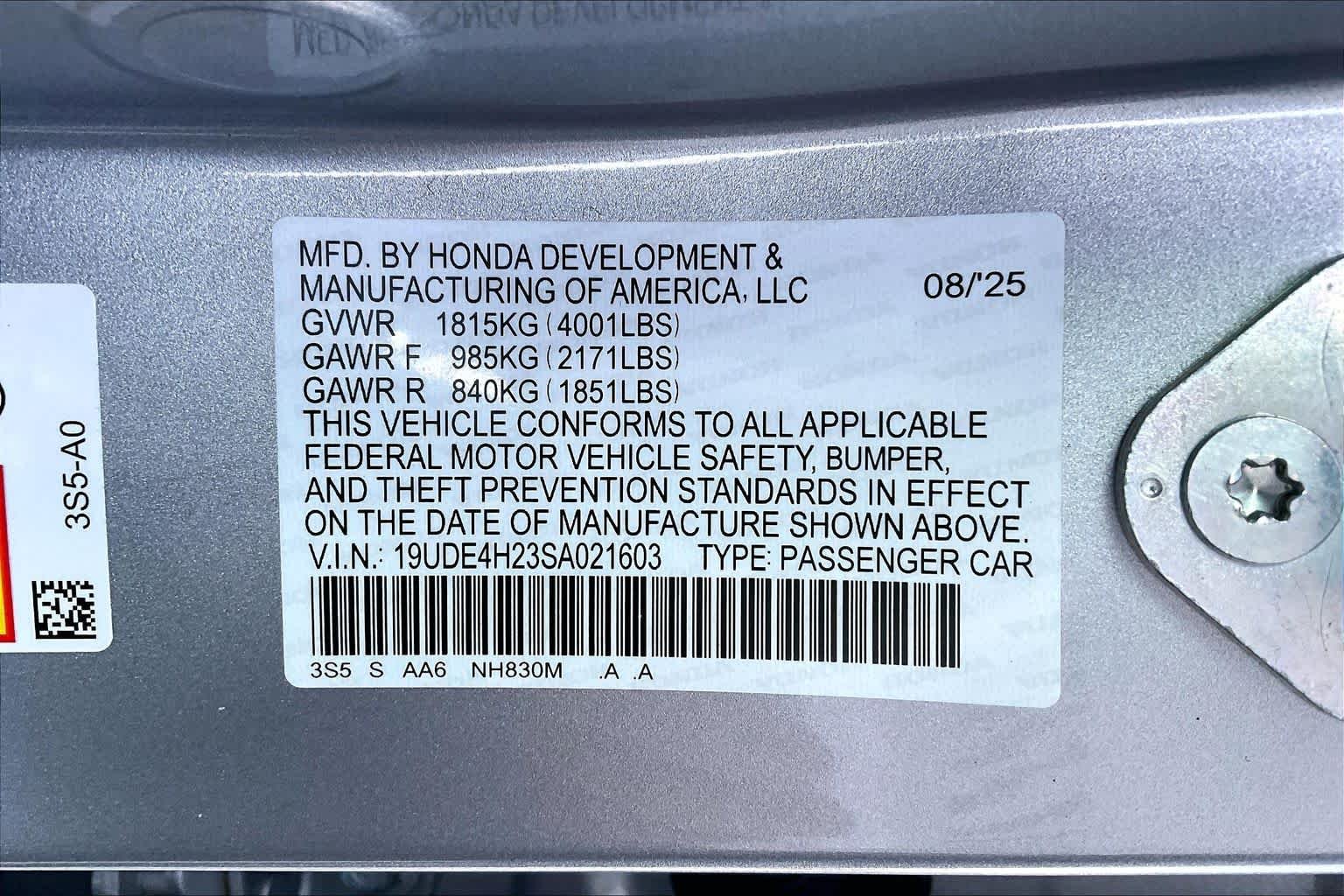 Certified Used 2025 Lunar Silver Metallic Acura  image 33