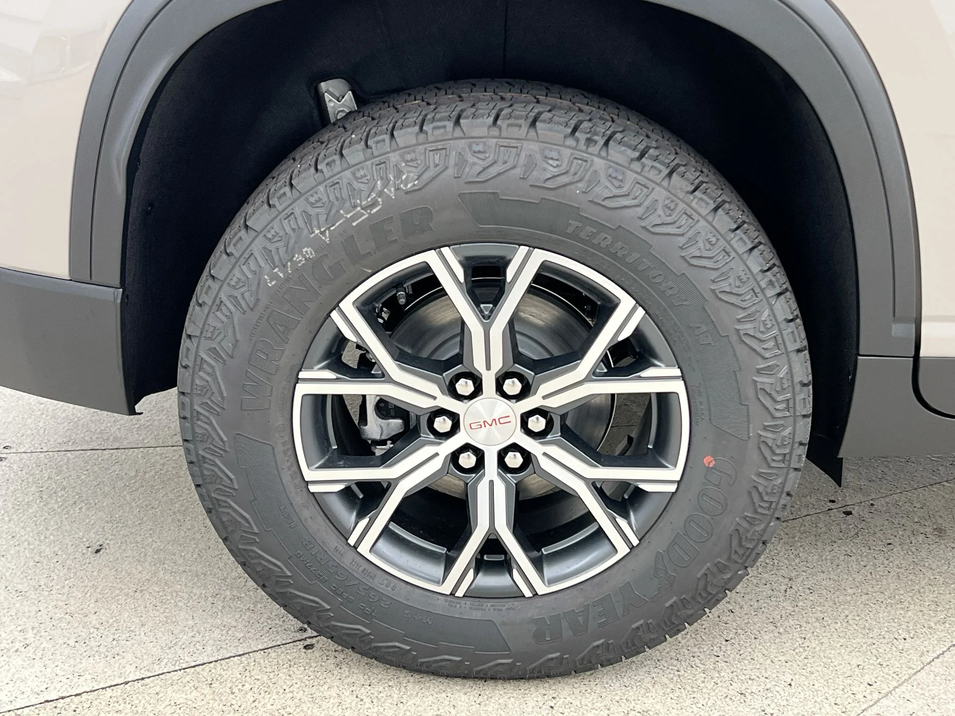 New 2026 Riverstone Metallic GMC AT4 image 84
