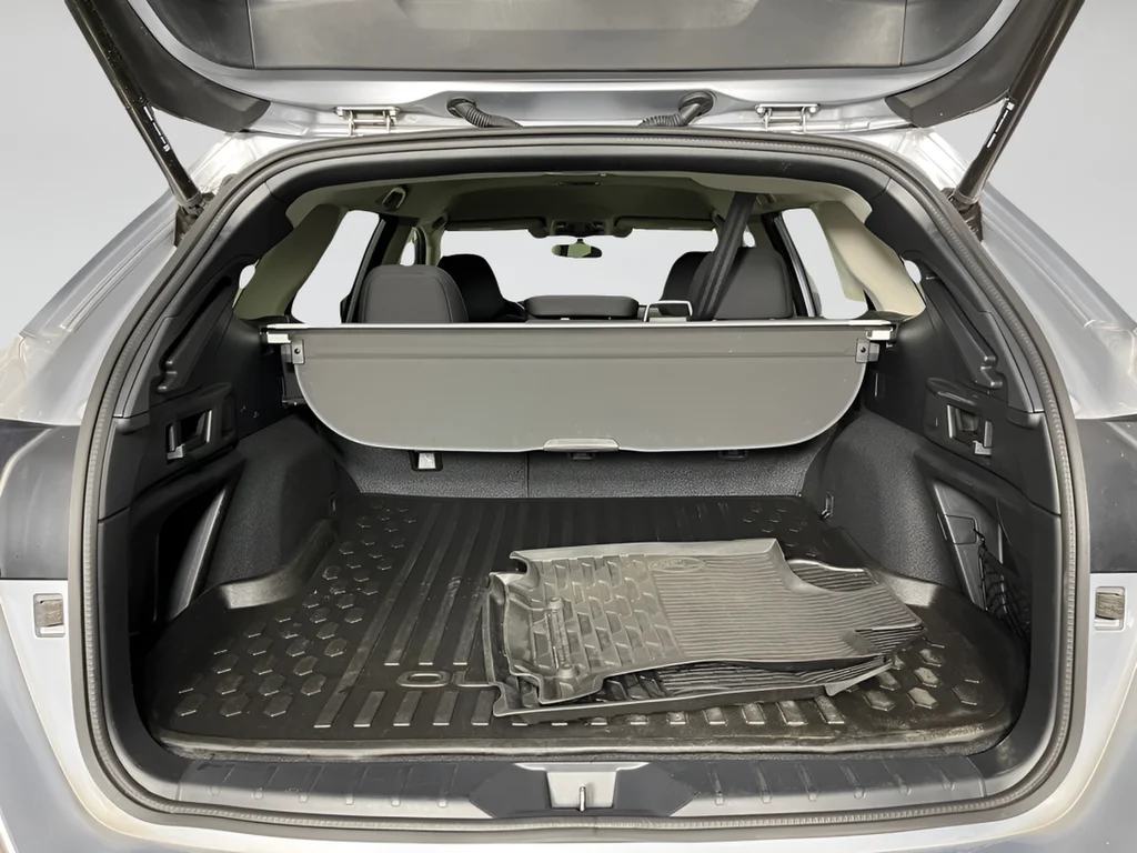 Used 2022 Silver Subaru Premium image 21