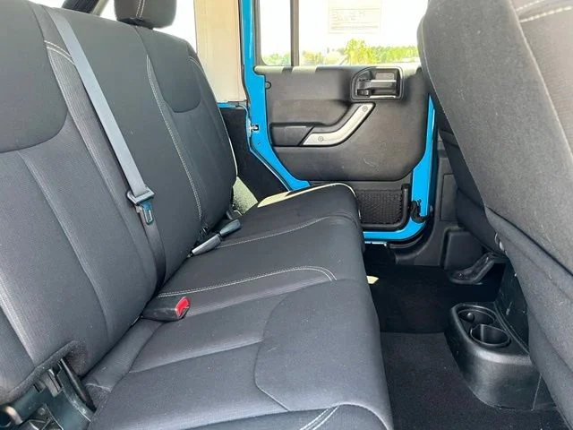 Used 2018 Blue Jeep Unlimited Rubicon image 24