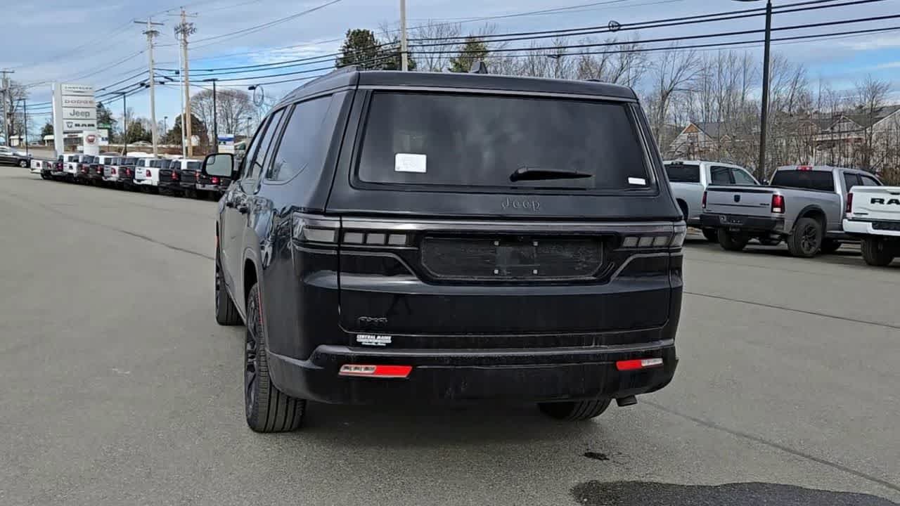 New 2026 High Gloss Black Jeep Summit Obsidian image 7