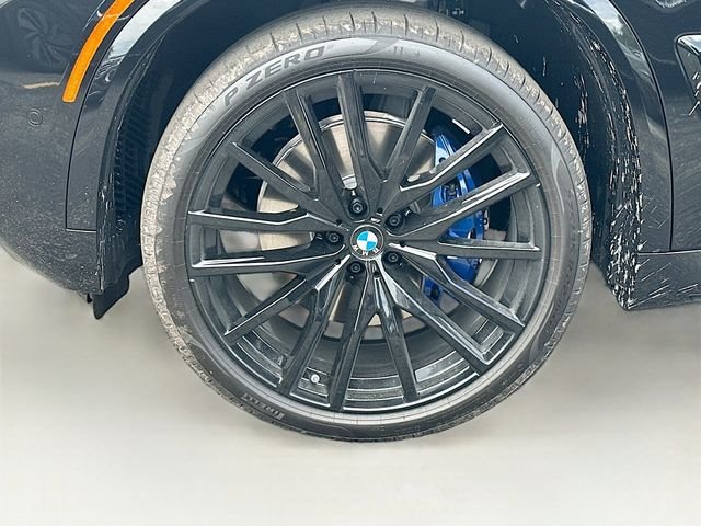 New 2026 Black BMW sDrive40i image 25
