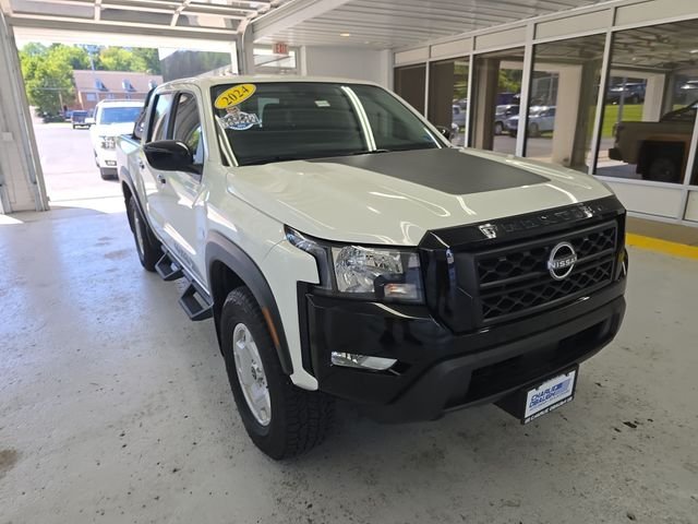 Used 2024 White Nissan SV image 7