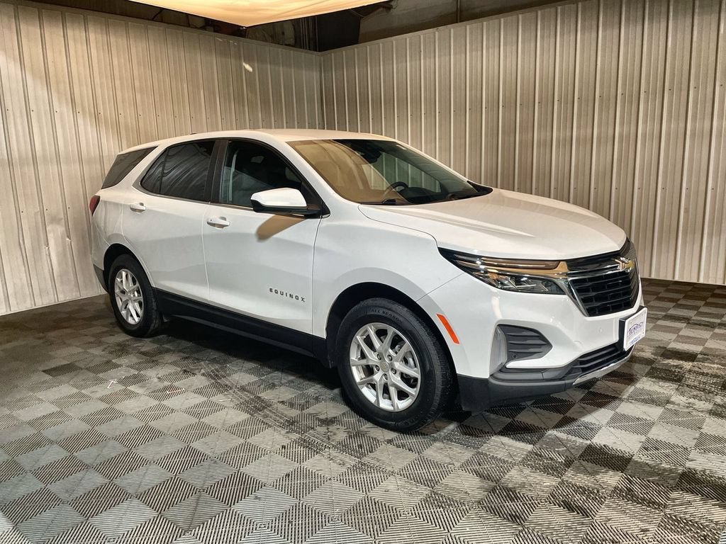 Used 2023 Summit White Chevrolet LT image 2