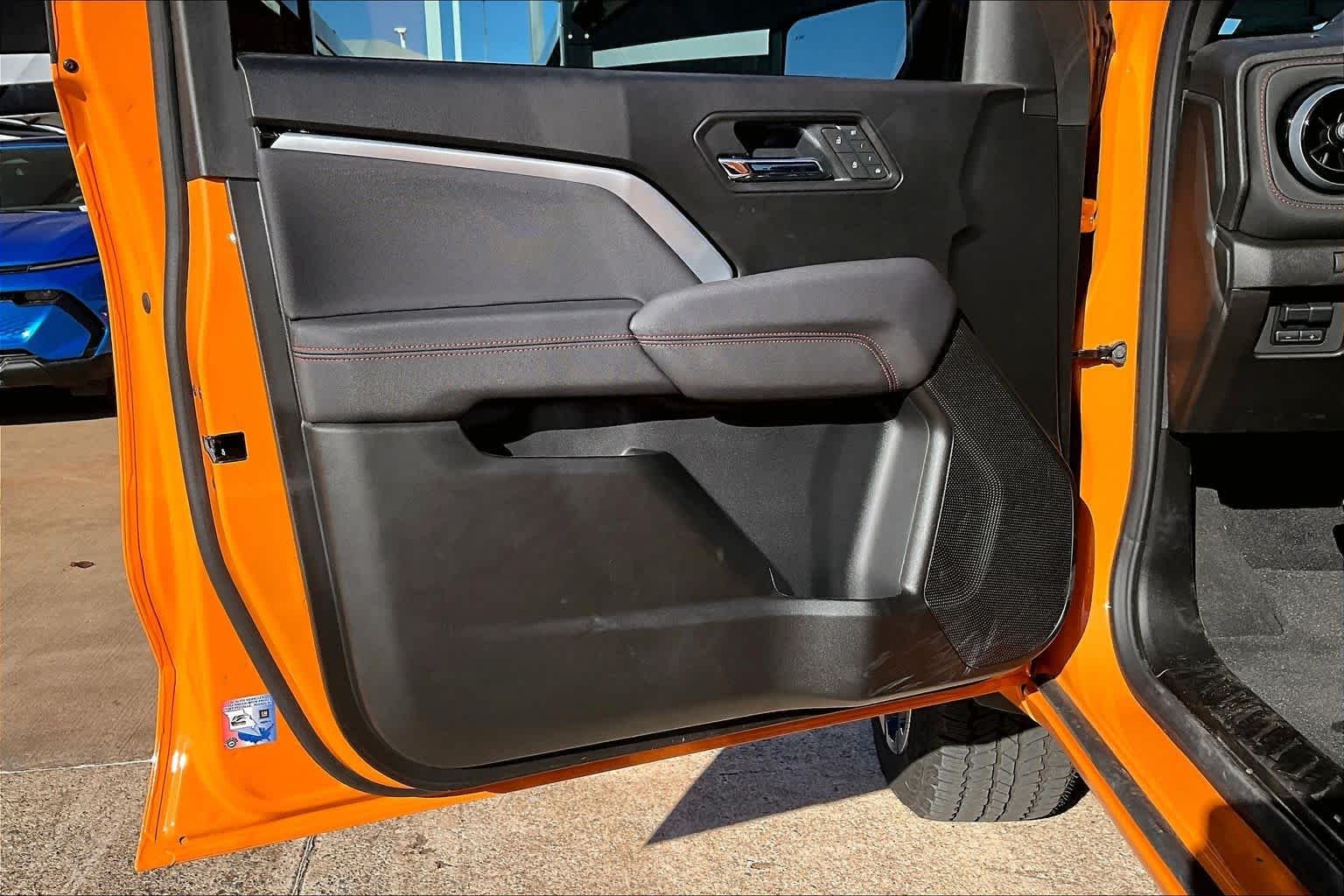 2026 Chevrolet Colorado Z71 - Photo 11