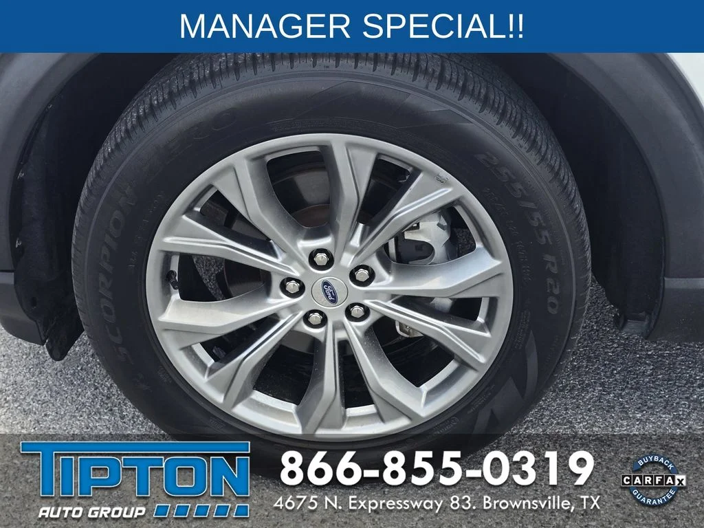 Used 2022 White Ford XLT image 9