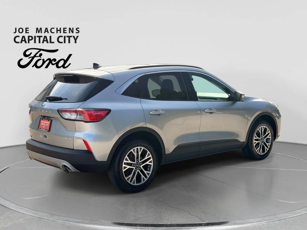 Used 2022 Iconic Silver Metallic Ford SEL image 5