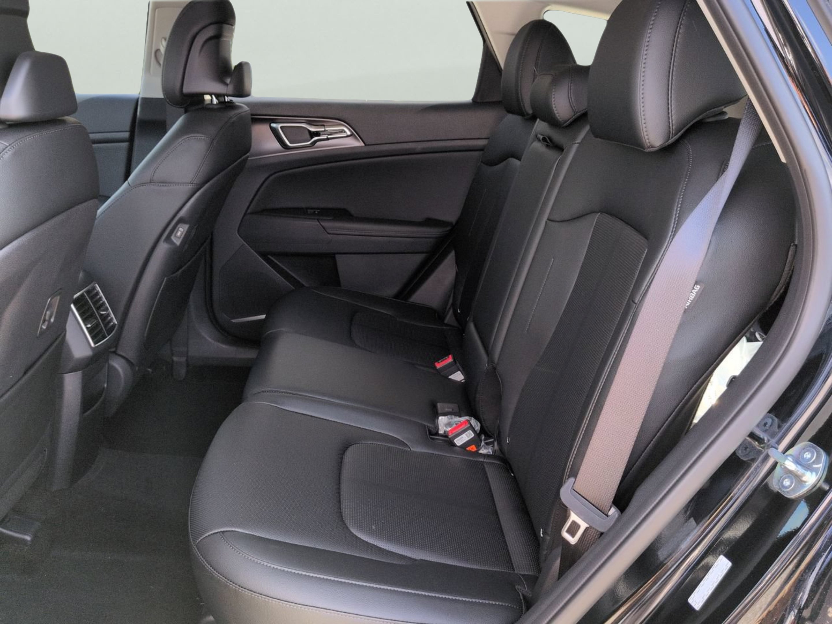 New 2026 Ebony Black Kia SX image 31