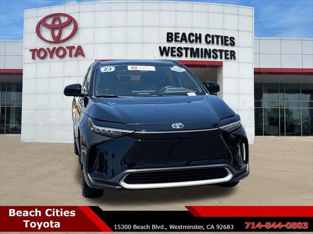 Certified Used 2023 BLACK Toyota  image 3